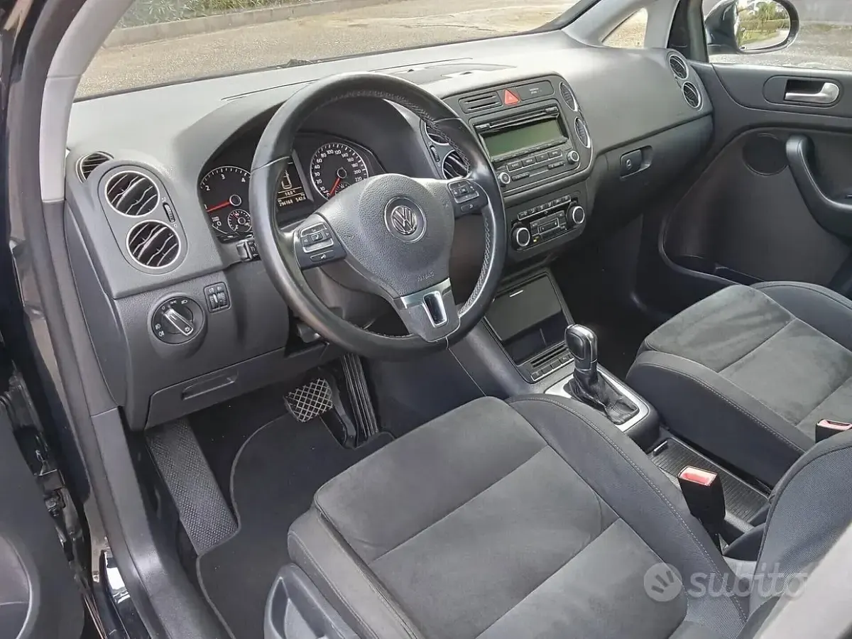 Usata VW Golf Plus Cross 140 CV (102 kW) 2011 Nero Monovolume