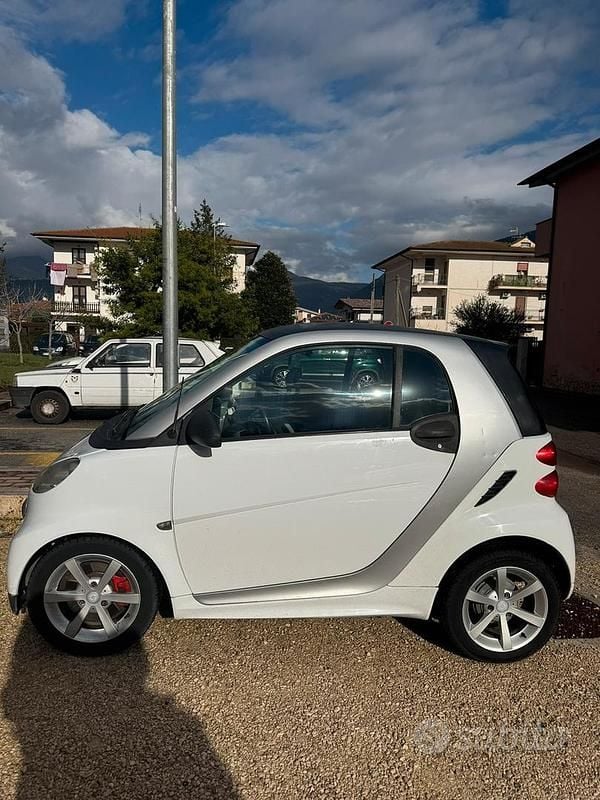 Usata Smart ForTwo Coupé Pulse 84 CV (61 kW) 2008 Bianco Coupé