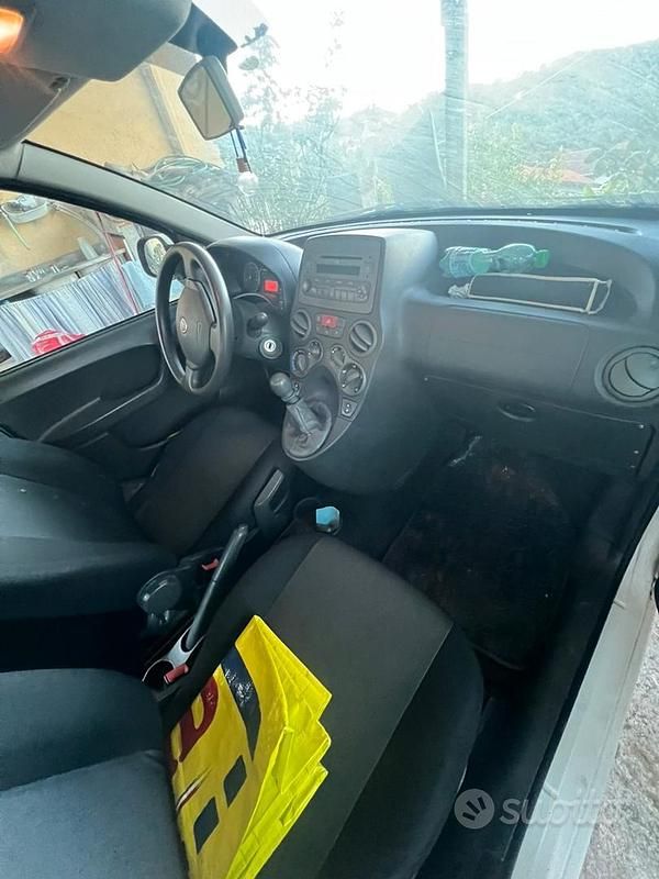 Usata Fiat Panda 75 CV (55 kW) 2011 Bianco Utilitaria