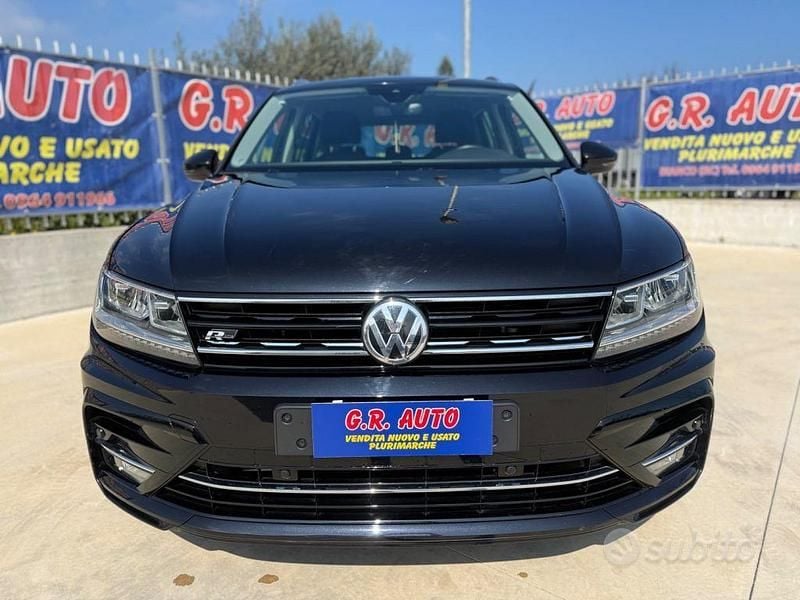 Usata VW Tiguan R-line 116 CV (85 kW) 2018 Nero SUV