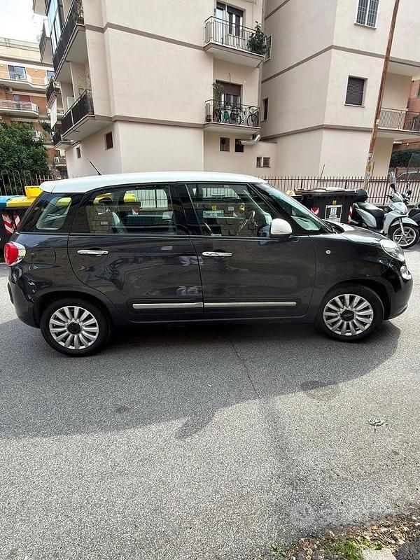 Usata Fiat 500L Pop Star 95 CV (69 kW) 2016 Nero Monovolume