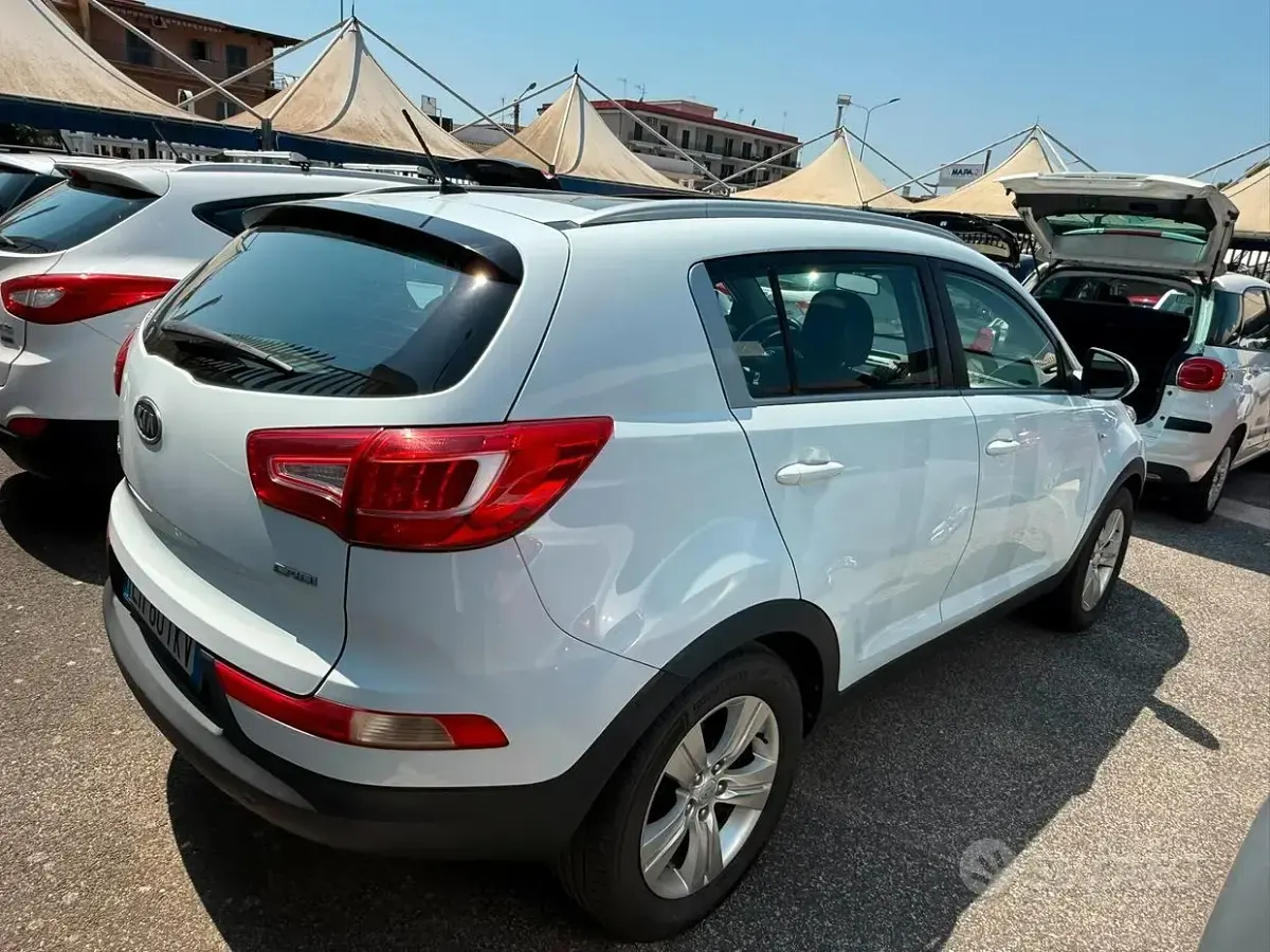 Usata Kia Sportage Plus 116 CV (85 kW) 2012 Bianco SUV