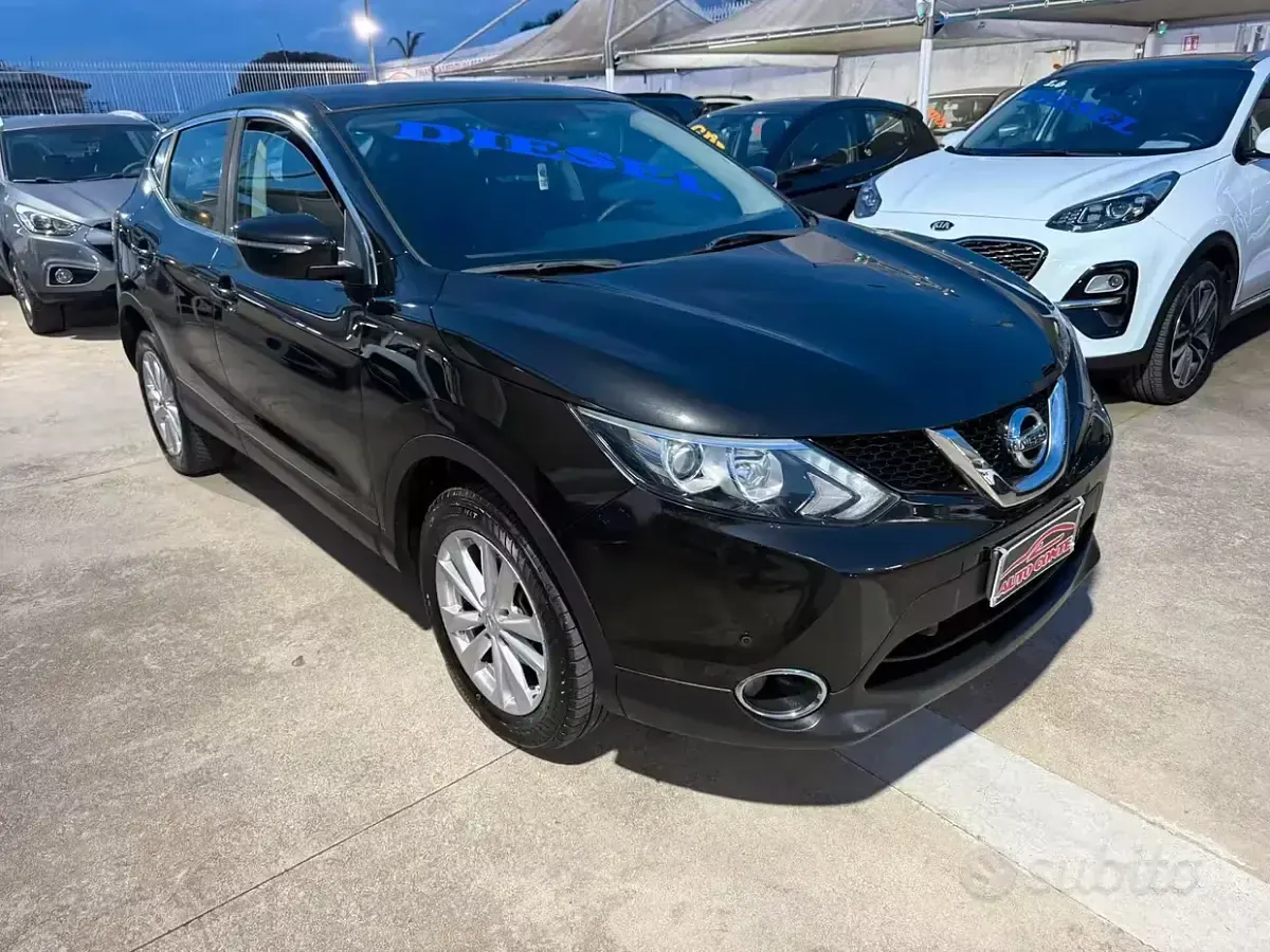 Usata Nissan Qashqai Acenta 110 CV (80 kW) 2014 Nero SUV