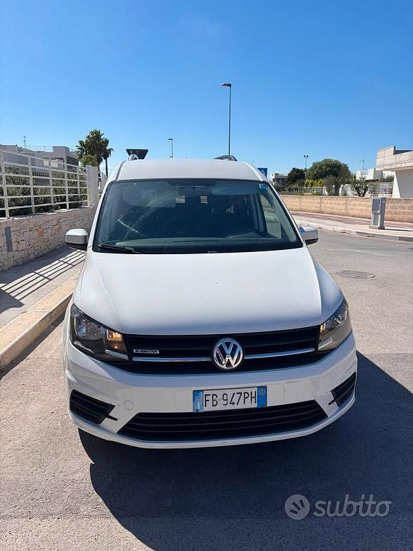 Usata VW Caddy 2015 Bianco Monovolume