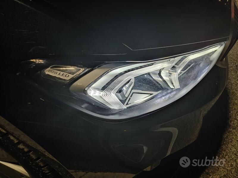 Usata BMW 320e 190 CV (139 kW) 2022 Nero Station wagon