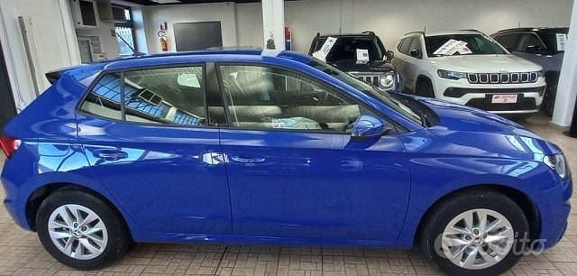 Usata Skoda Fabia Selection 95 CV (69 kW) 2024 Blu Utilitaria