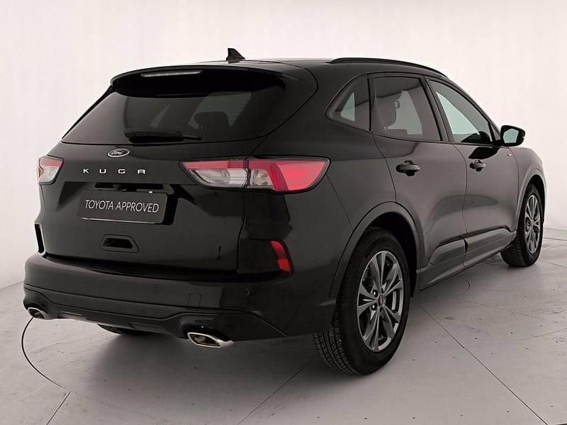 Usado Ford Kuga ST-Line 150 CV (110 kW) 2023 Negro SUV