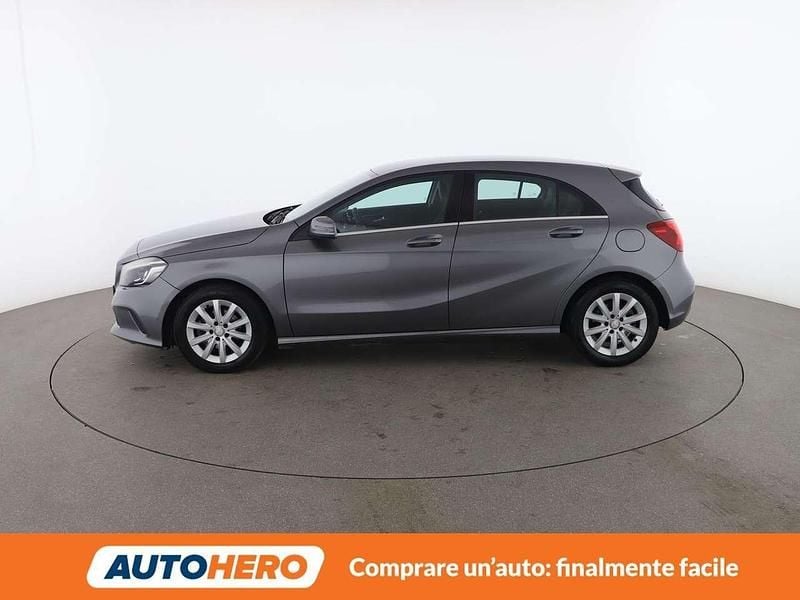 Occasion Mercedes A180 Business 110 ch (80 kW) 2016 Gris Berline