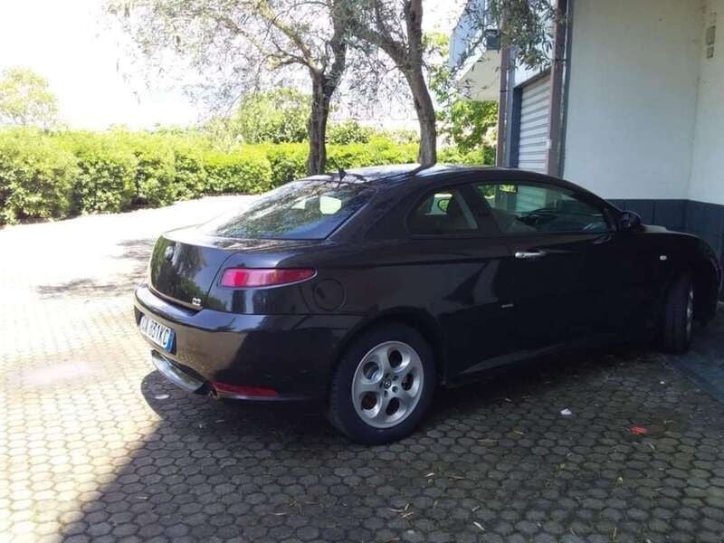 Usata Alfa Romeo GT Impression 150 CV (110 kW) 2005 Nero Coupé