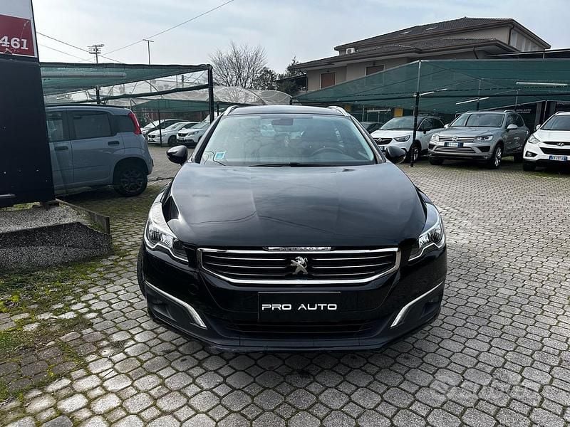 Usata Peugeot 508 Business-Line 115 CV (84 kW) 2015 Nero Station wagon