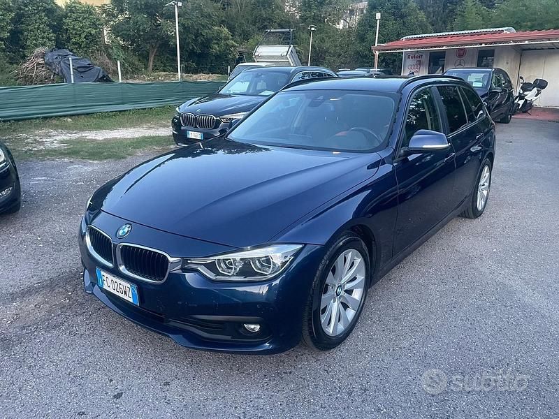 Blu Usata 2016 BMW 318 Advantage Station wagon | 7999 € (Buon prezzo) - Immagine 1/4