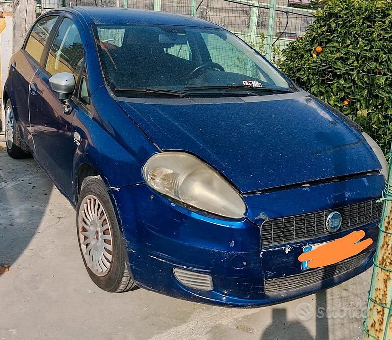Usata Fiat Grande Punto 2009 Blu Utilitaria