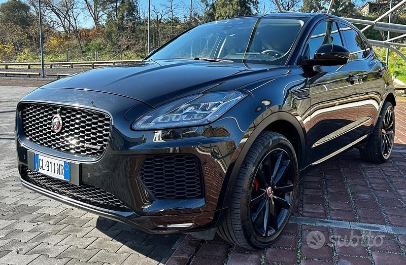 Usata Jaguar E-Pace R-Dynamic 240 CV (176 kW) 2020 Nero SUV