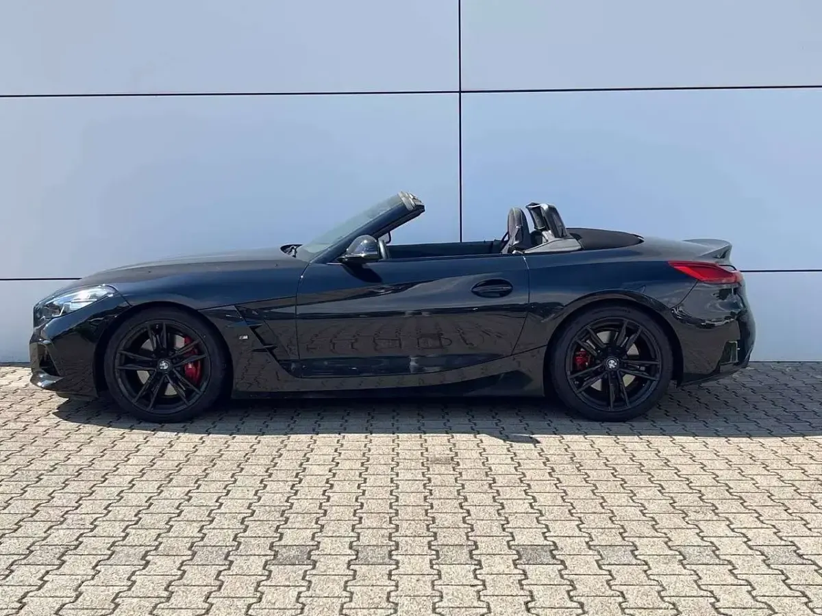Usata BMW Z4 M Sport 258 CV (189 kW) 2022 Saphirschwarz Cabrio