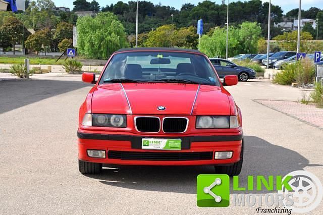 Usata BMW 318 Cabriolet 115 CV (84 kW) 1994 Rosso Cabrio