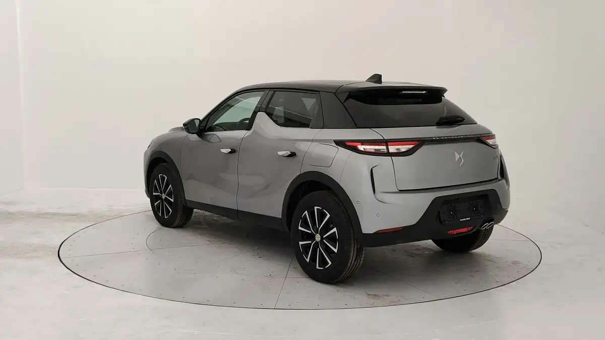 Nuova DS Automobiles DS3 Crossback 136 CV (100 kW) 2025 Grigio artense SUV