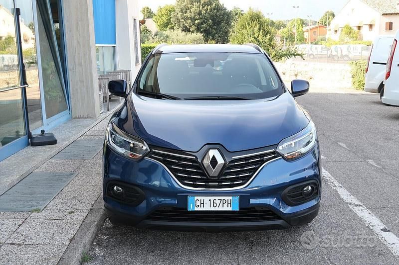 Usata Renault Kadjar Business 140 CV (102 kW) 2021 Blu SUV