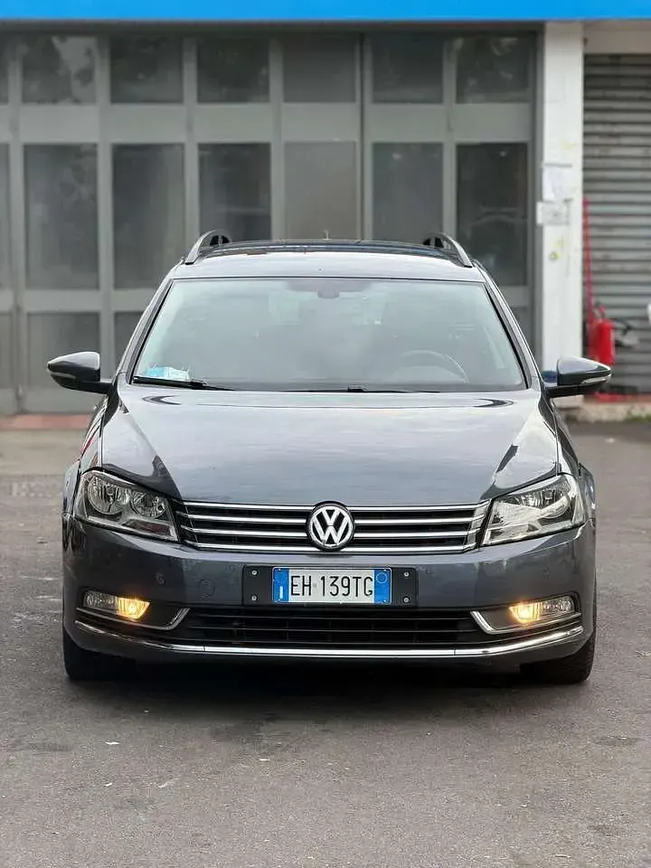 Usata VW Passat Comfortline 140 CV (102 kW) 2011 Other Station wagon