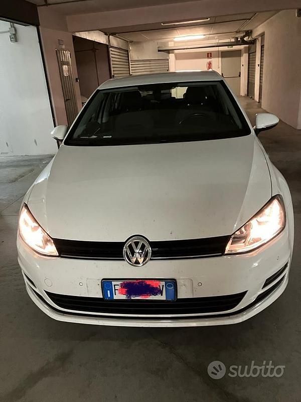 Usata VW Golf VII 110 CV (80 kW) 2017 Bianco Berlina