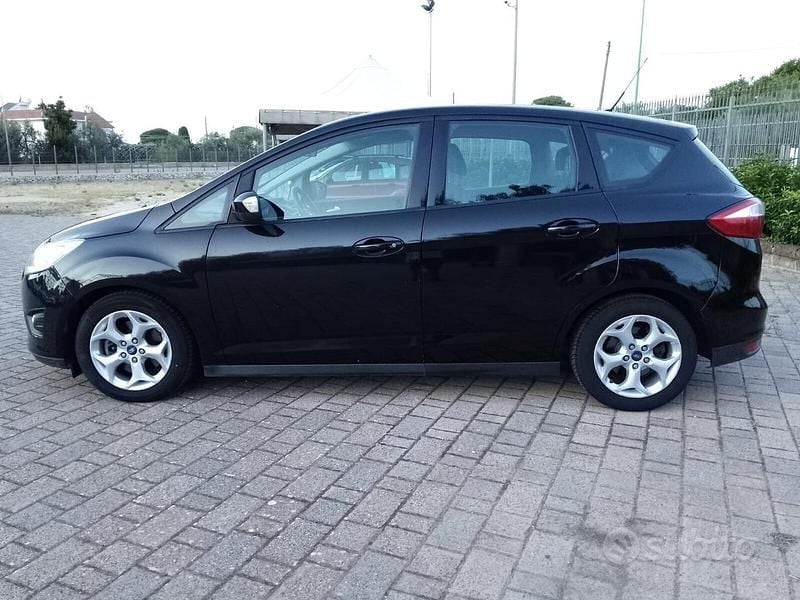 Usata Ford C-MAX 115 CV (84 kW) 2012 Nero Monovolume