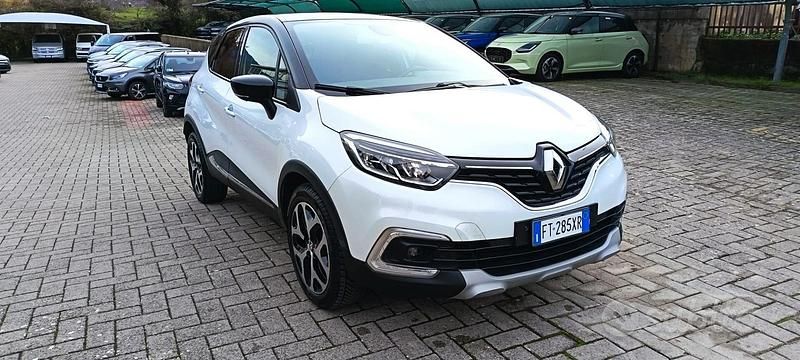 Usata Renault Captur Business 131 CV (96 kW) 2019 Bianco SUV