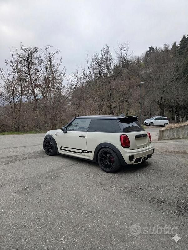 Usata Mini John Cooper Works 231 CV (169 kW) 2016 Bianco Utilitaria