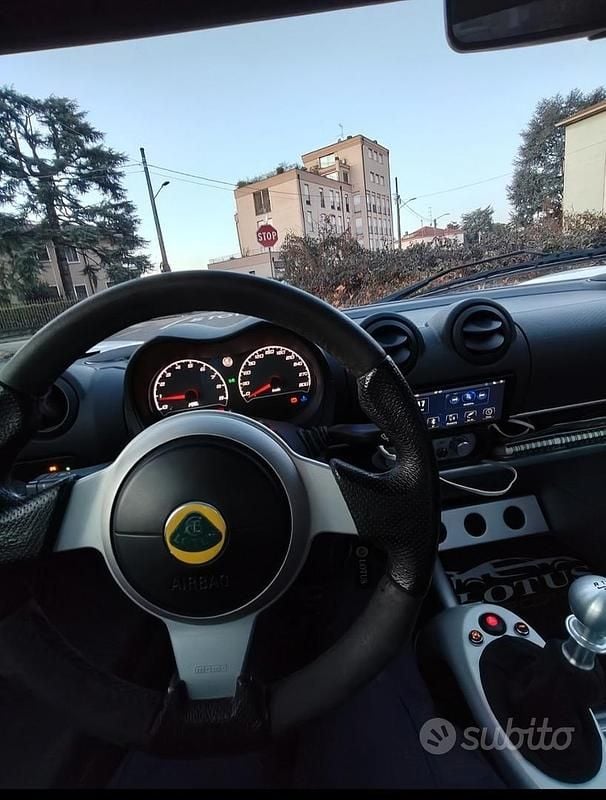 Usata Lotus Elise 136 CV (100 kW) 2013 Bianco Cabrio