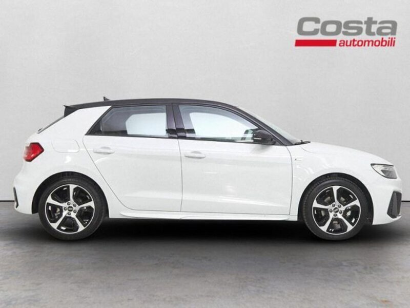 Usato 2023 Audi A1 Sportback 1.0 Benzin 110 CV (26.000 €)