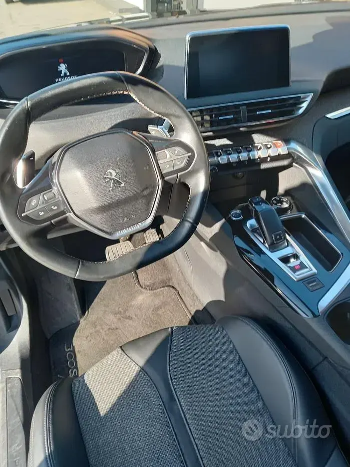 Usata Peugeot 3008 2018 Nero SUV