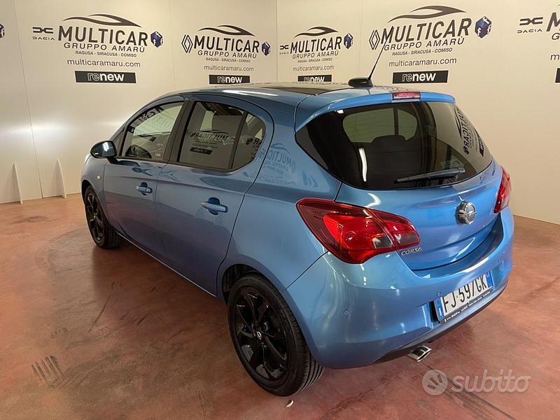 Usata Opel Corsa 90 CV (66 kW) 2017 Blu Berlina