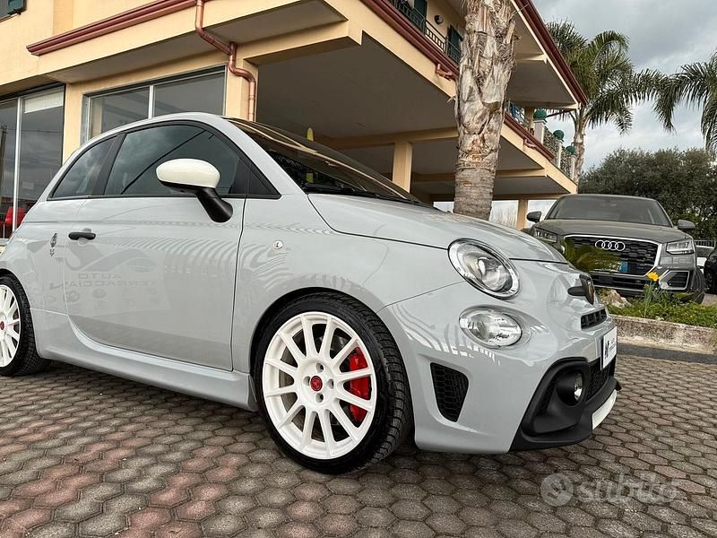 Usata Abarth 595 Esseesse 180 CV (132 kW) 2020 Grigio Berlina