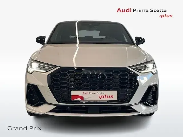 Usata Audi Q3 Sportback Comfort 150 CV (110 kW) 2025 Bianco ghiaccio metallizzato SUV
