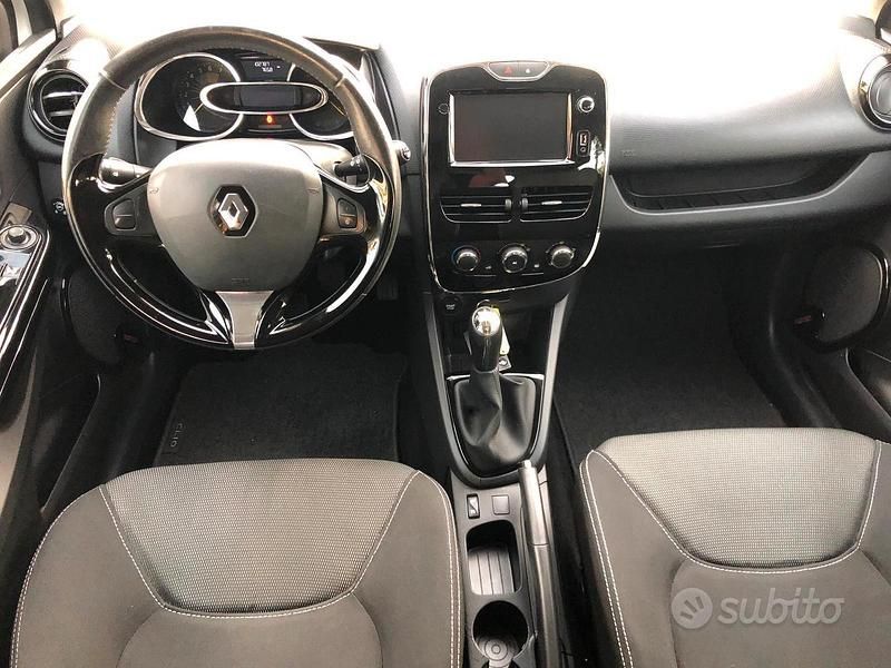 Usata Renault Clio IV 73 CV (53 kW) 2014 Utilitaria
