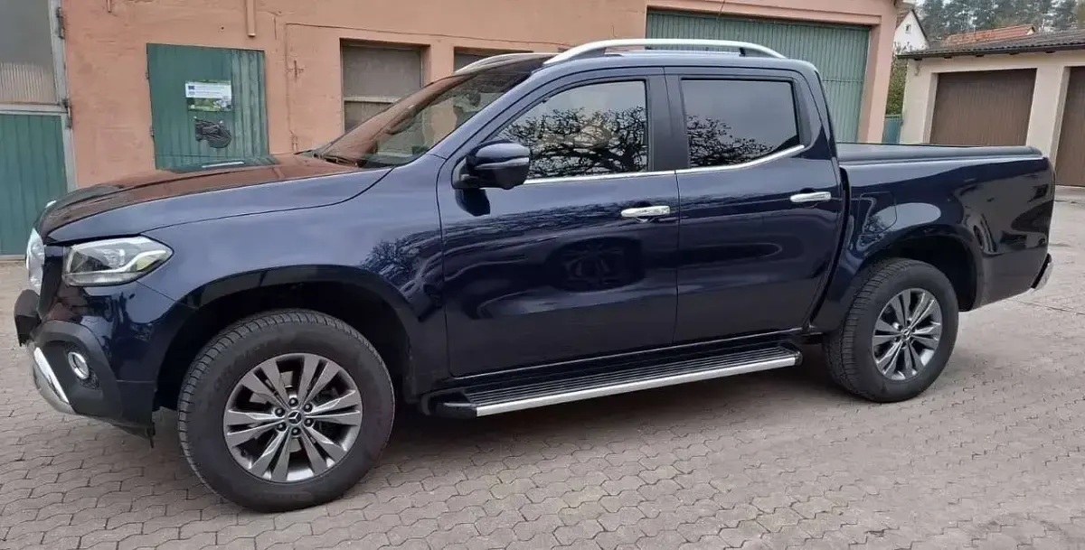 Usado Mercedes X250 Business 190 CV (139 kW) 2018 Azul Pickup/Camioneta
