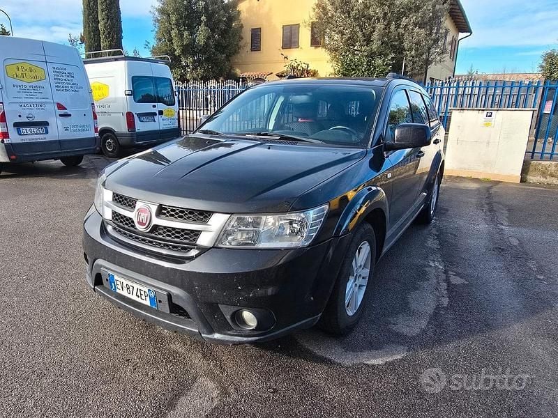 Usata Fiat Freemont 140 CV (102 kW) 2014 Nero SUV
