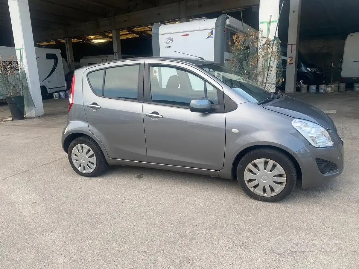 Usata Suzuki Splash GL 68 CV (50 kW) 2014 Grigio Utilitaria