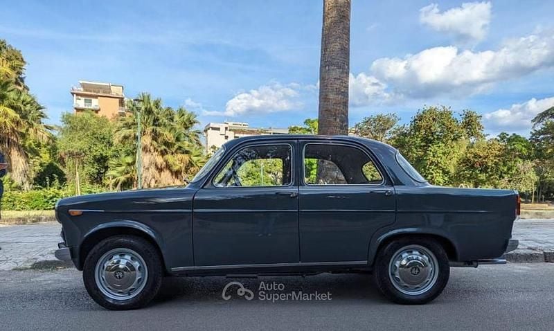 Nuova Alfa Romeo Giulietta Ti 75 CV (55 kW) 2026 Gray Berlina