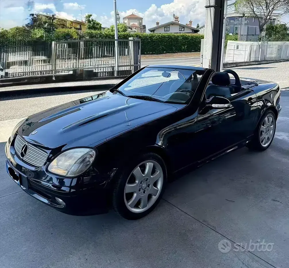 Usata Mercedes SLK200 163 CV (119 kW) 2002 Cabrio