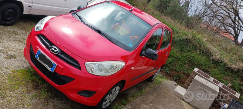 Usata 2012 Hyundai i10 Due volumi | 3800 € (Buon prezzo) - Immagine 1/3