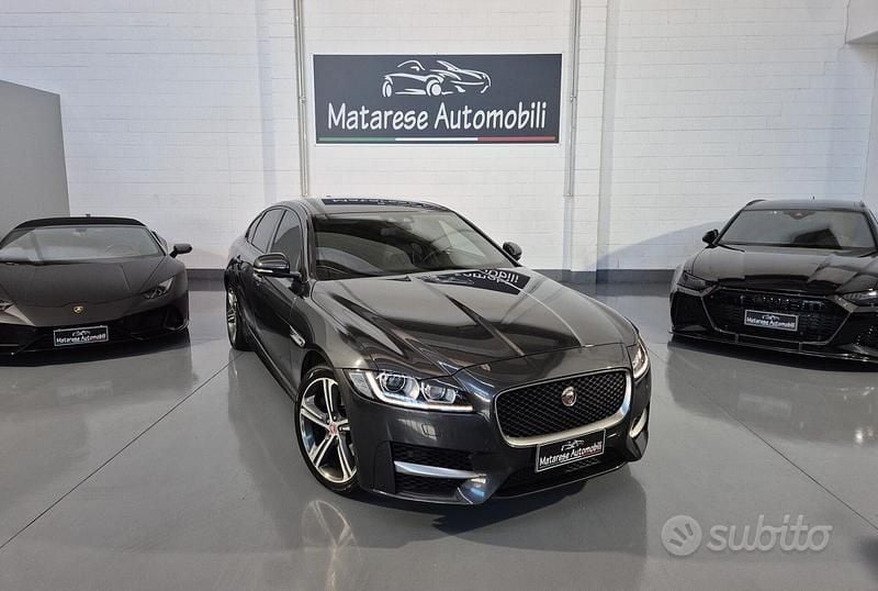 Usata Jaguar XF R-Sport 179 CV (131 kW) 2018 Grigio Berlina