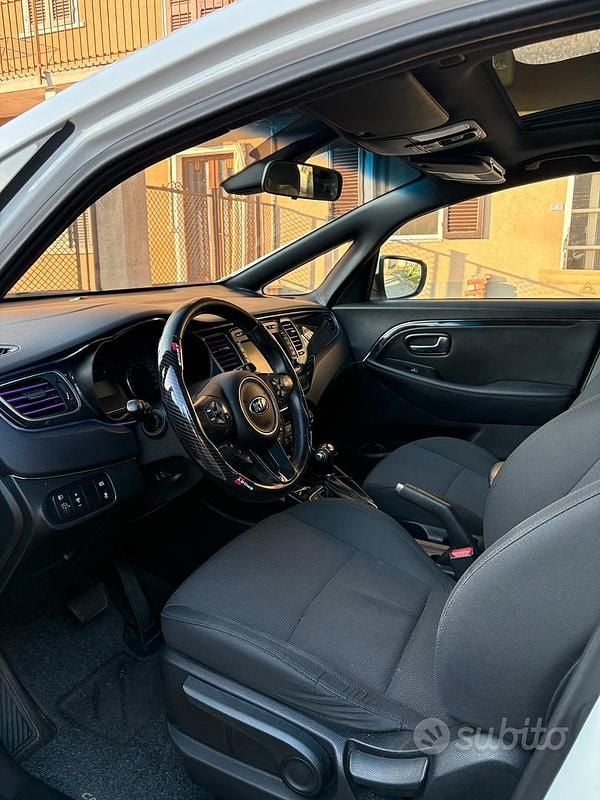 Usata Kia Carens 136 CV (100 kW) 2013 Bianco Monovolume