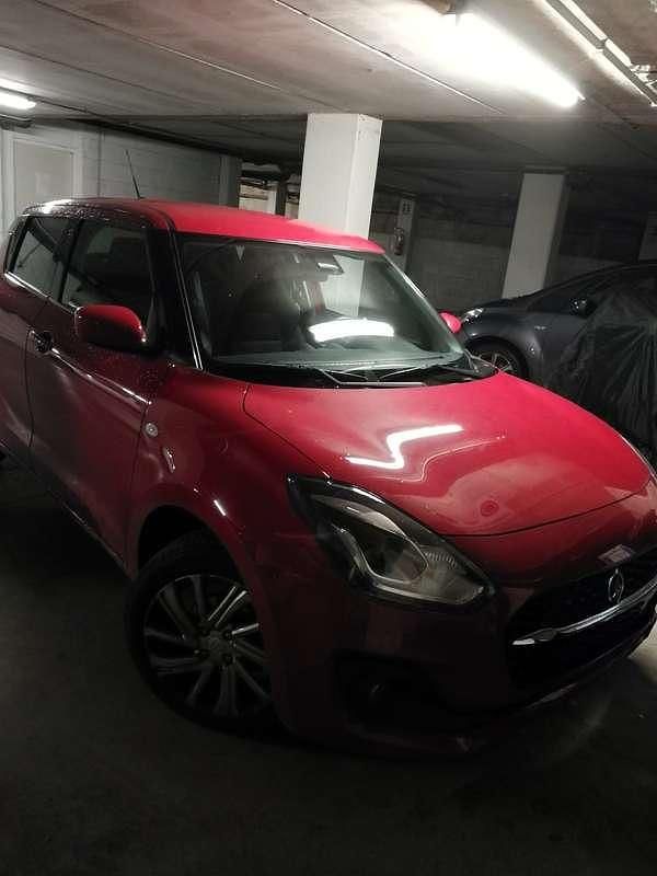 Usata Suzuki Swift Cool 83 CV (61 kW) 2021 Rosso Utilitaria