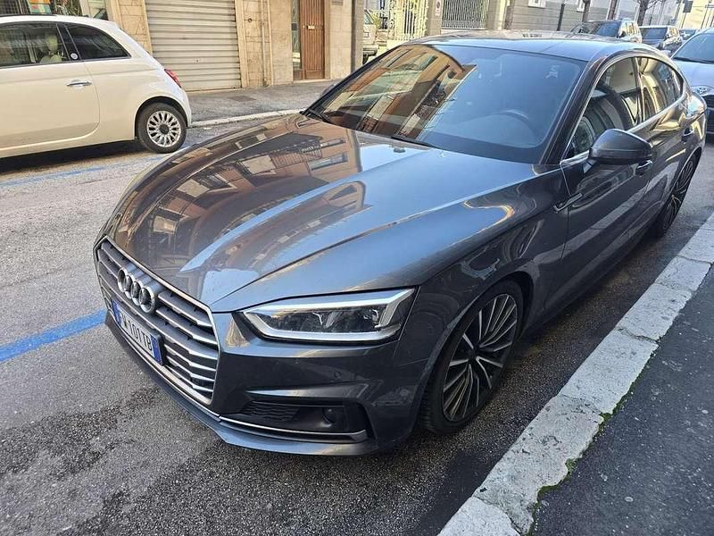 Usata Audi A5 Sportback Sport 190 CV (139 kW) 2019 Utilitaria