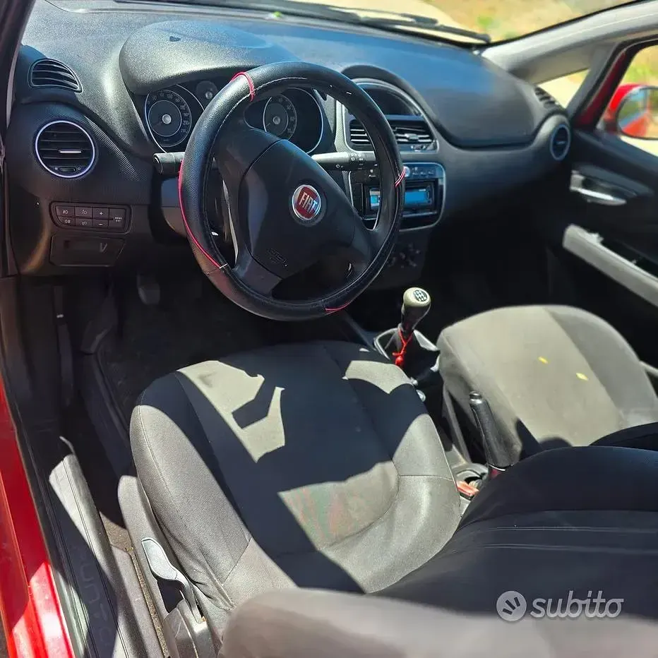 Usata Fiat Punto Evo 75 CV (55 kW) 2013 Rosso Utilitaria