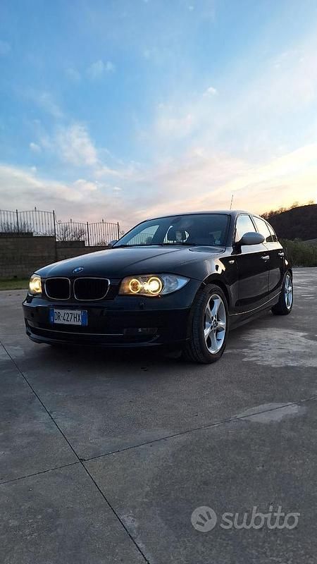 Usata BMW 120 179 CV (131 kW) 2008 Nero Utilitaria