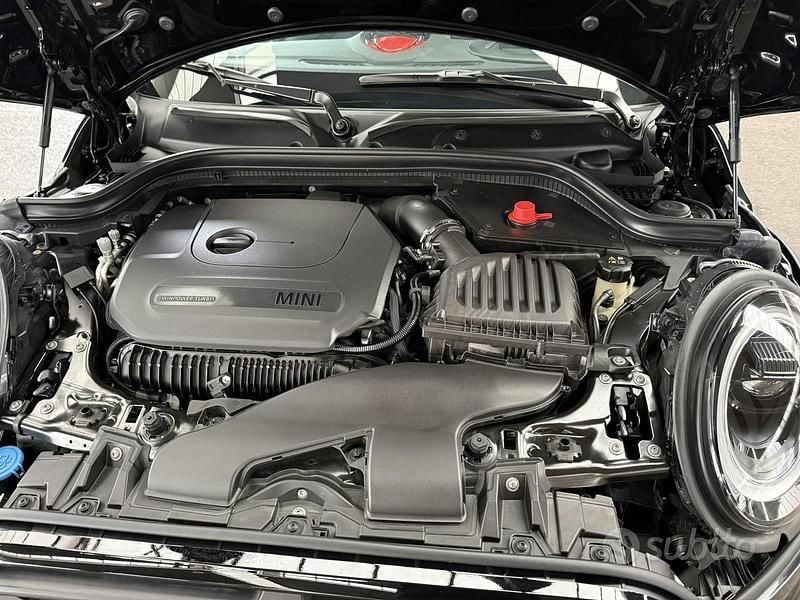 Usata Mini John Cooper Works 231 CV (169 kW) 2024 Utilitaria