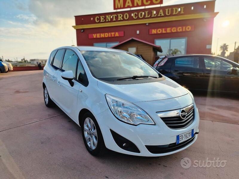 Usato 2013 Opel Meriva 1.2 Diesel 95 CV (6.900 €)