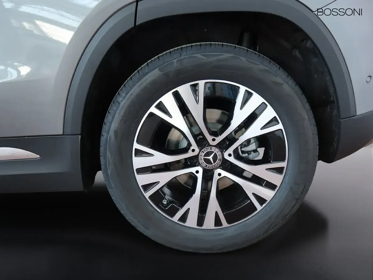 Nuova Mercedes GLA200 Progressive 150 CV (110 kW) 2026 Grigio SUV