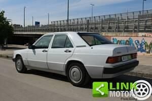 Usata Mercedes 190 122 CV (89 kW) 1989 Bianco Berlina