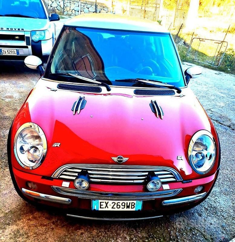 Usata Mini Cooper 116 CV (85 kW) 2003 Rosso Utilitaria
